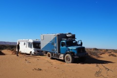 Ein Hymer im Schlepptau